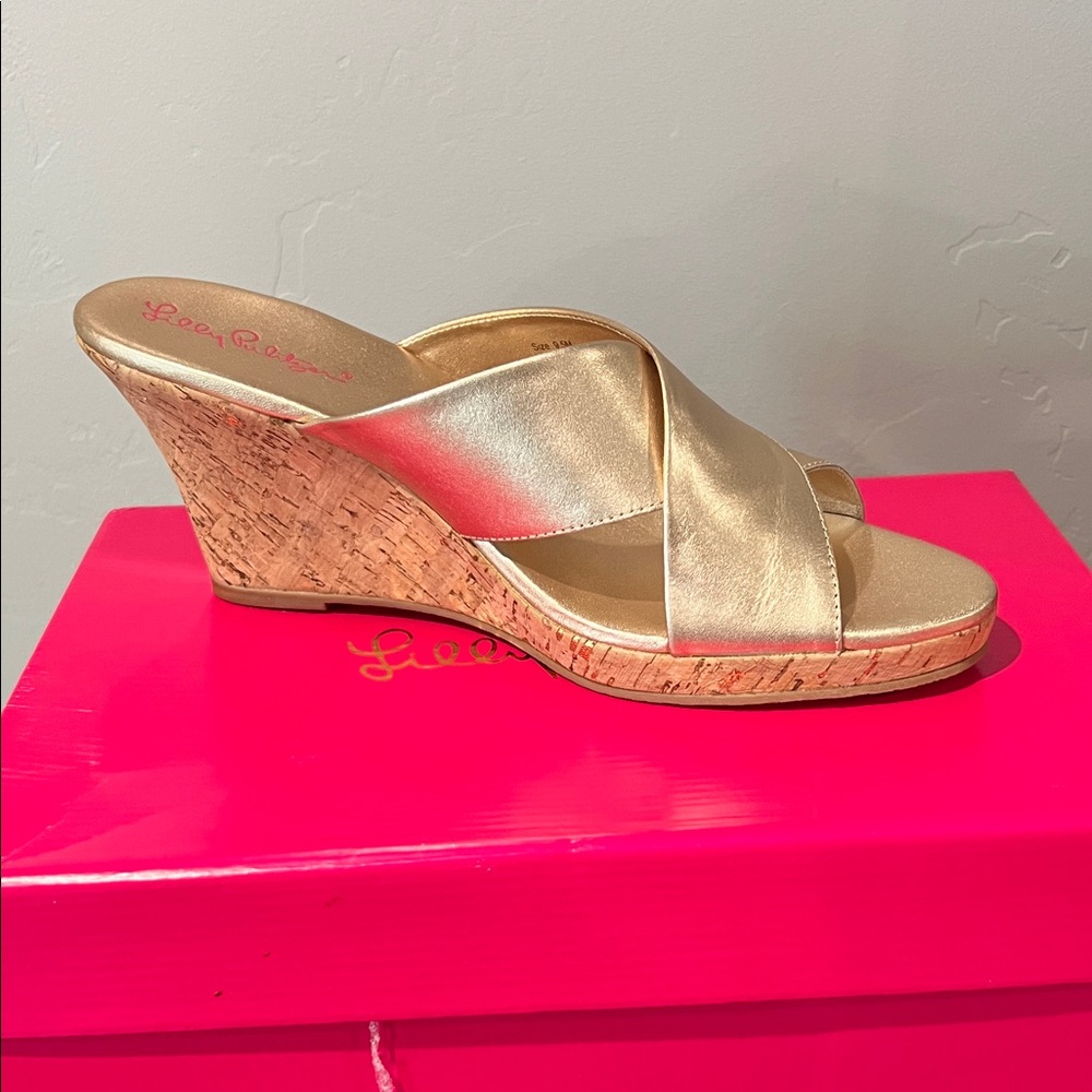 Lilly Pulitzer Metallic Gold Wedges